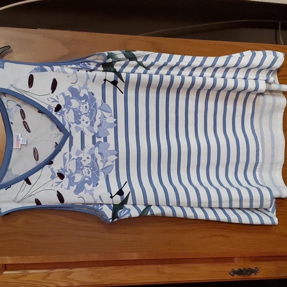 Lularoe 2XL Tank Top